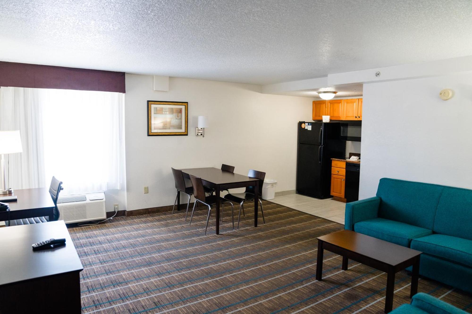Mainstay Suites Knoxville North I-75 מראה חיצוני תמונה