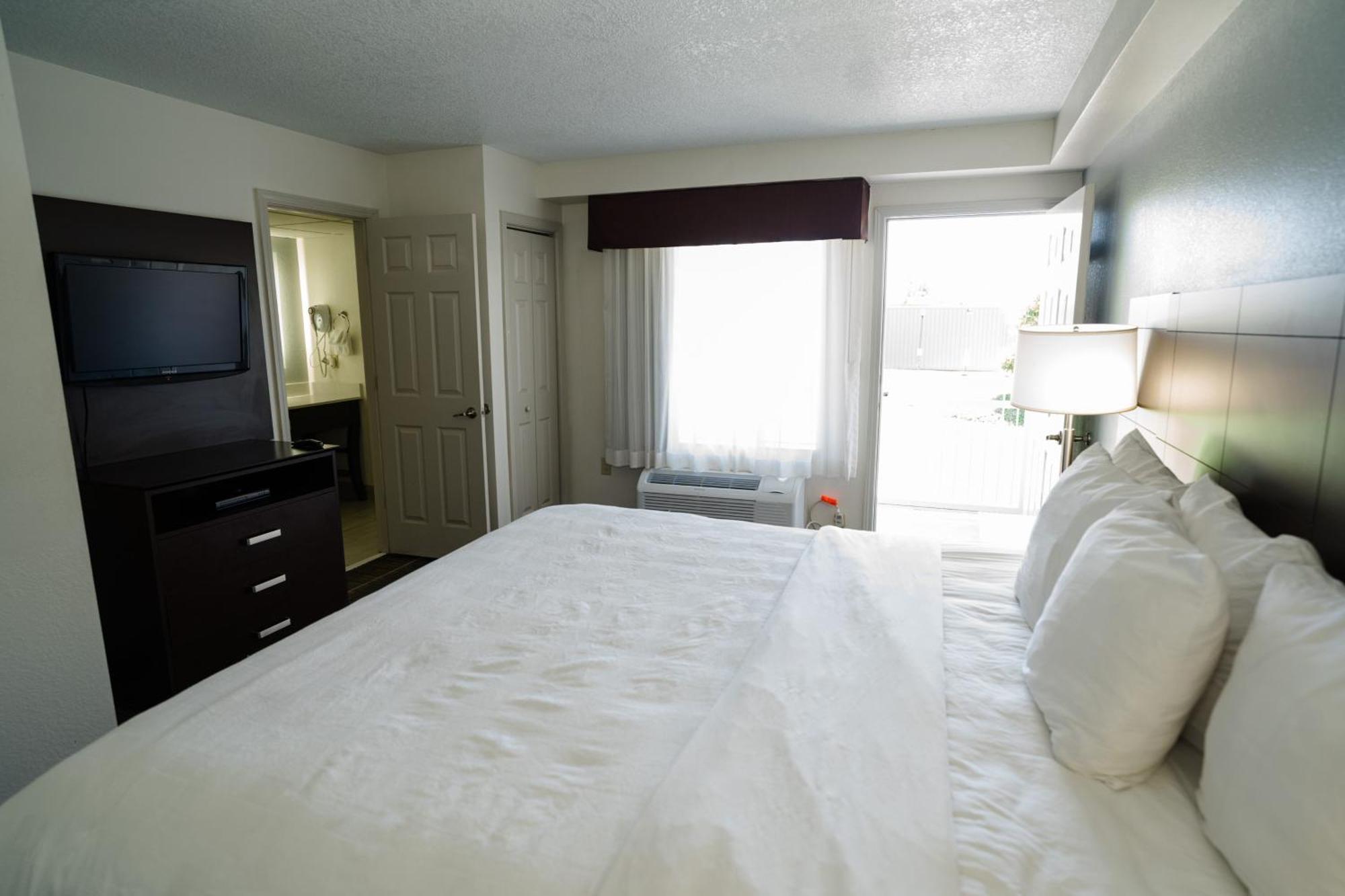 Mainstay Suites Knoxville North I-75 מראה חיצוני תמונה