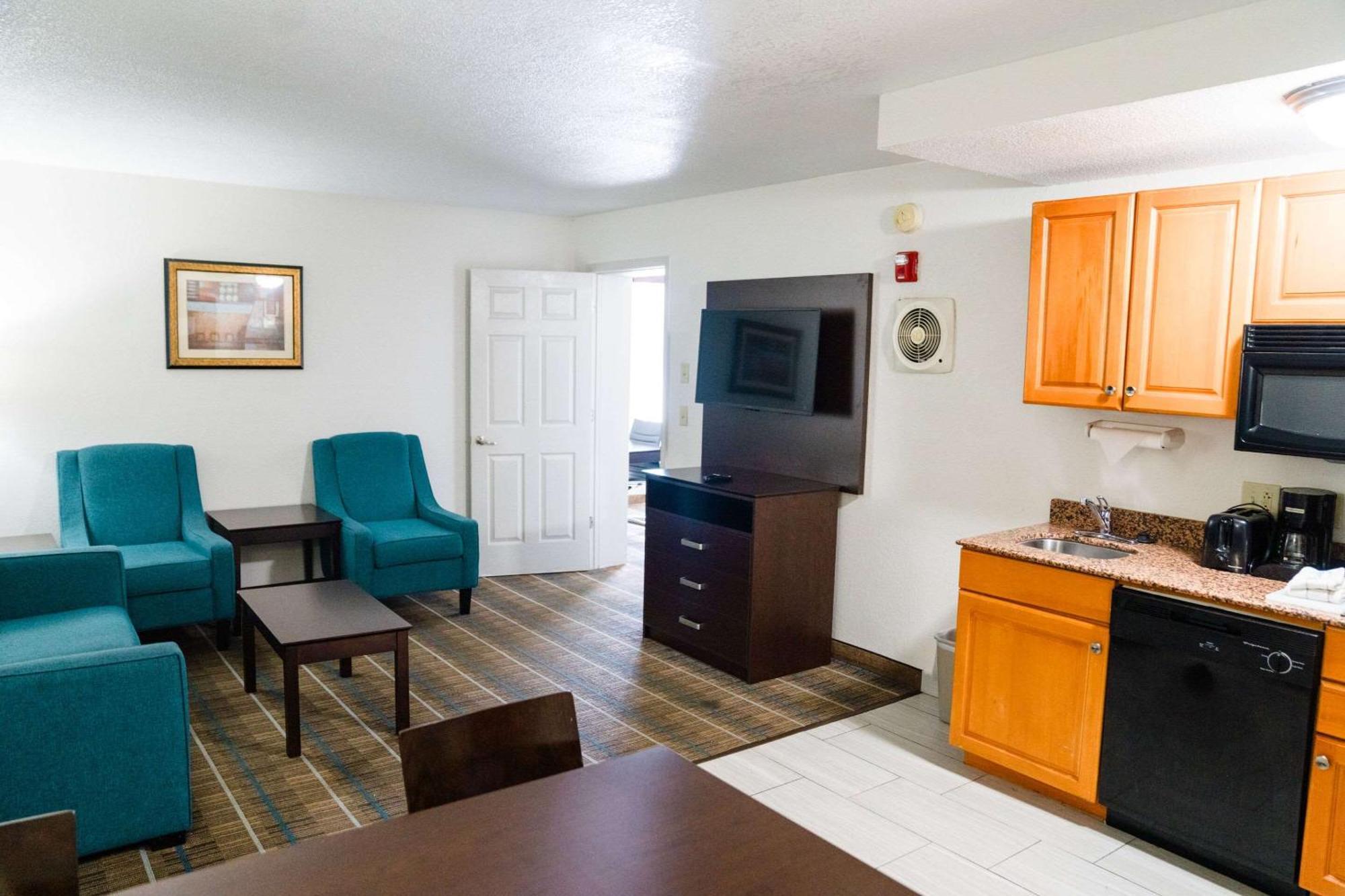 Mainstay Suites Knoxville North I-75 מראה חיצוני תמונה