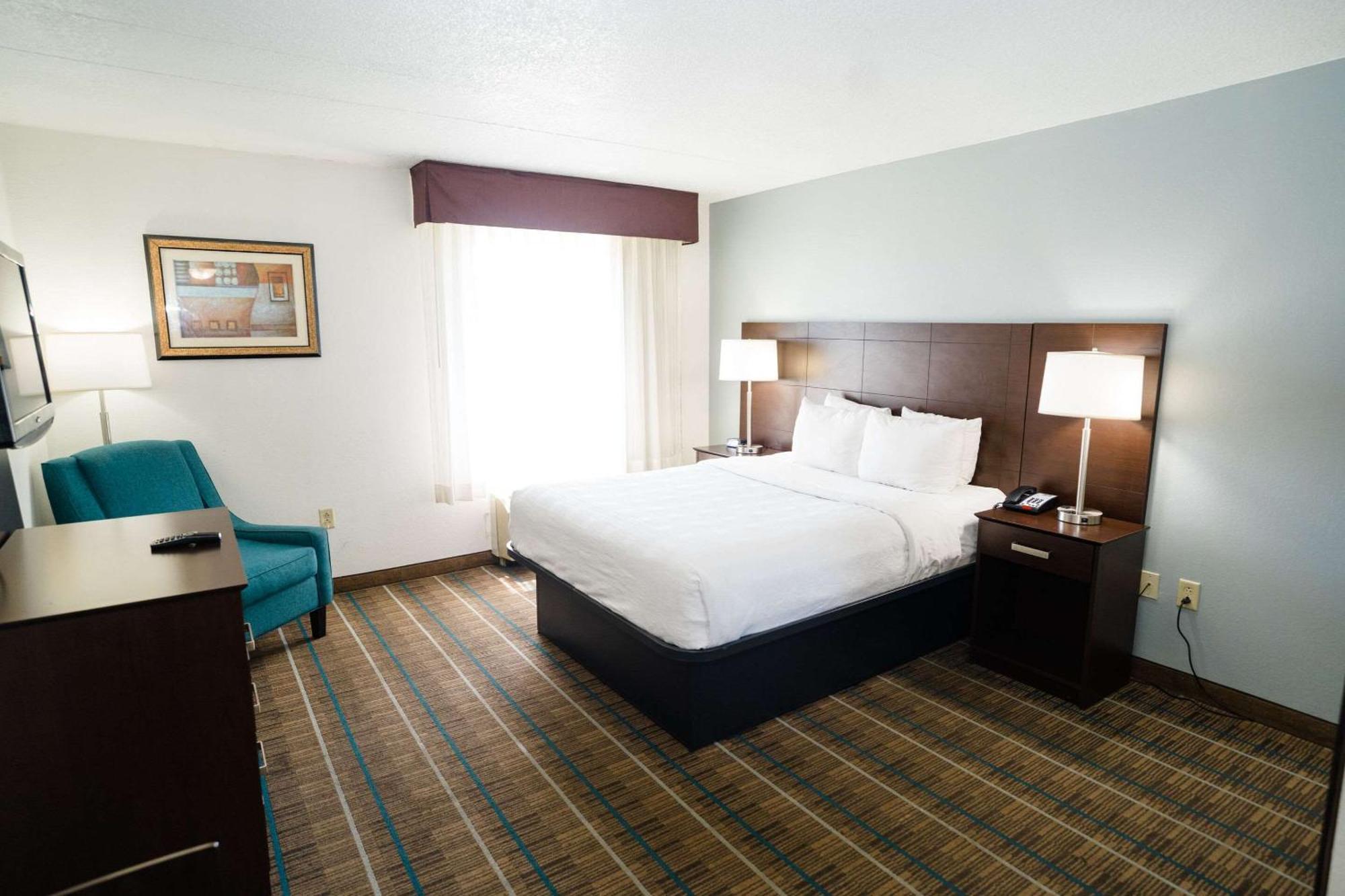 Mainstay Suites Knoxville North I-75 מראה חיצוני תמונה